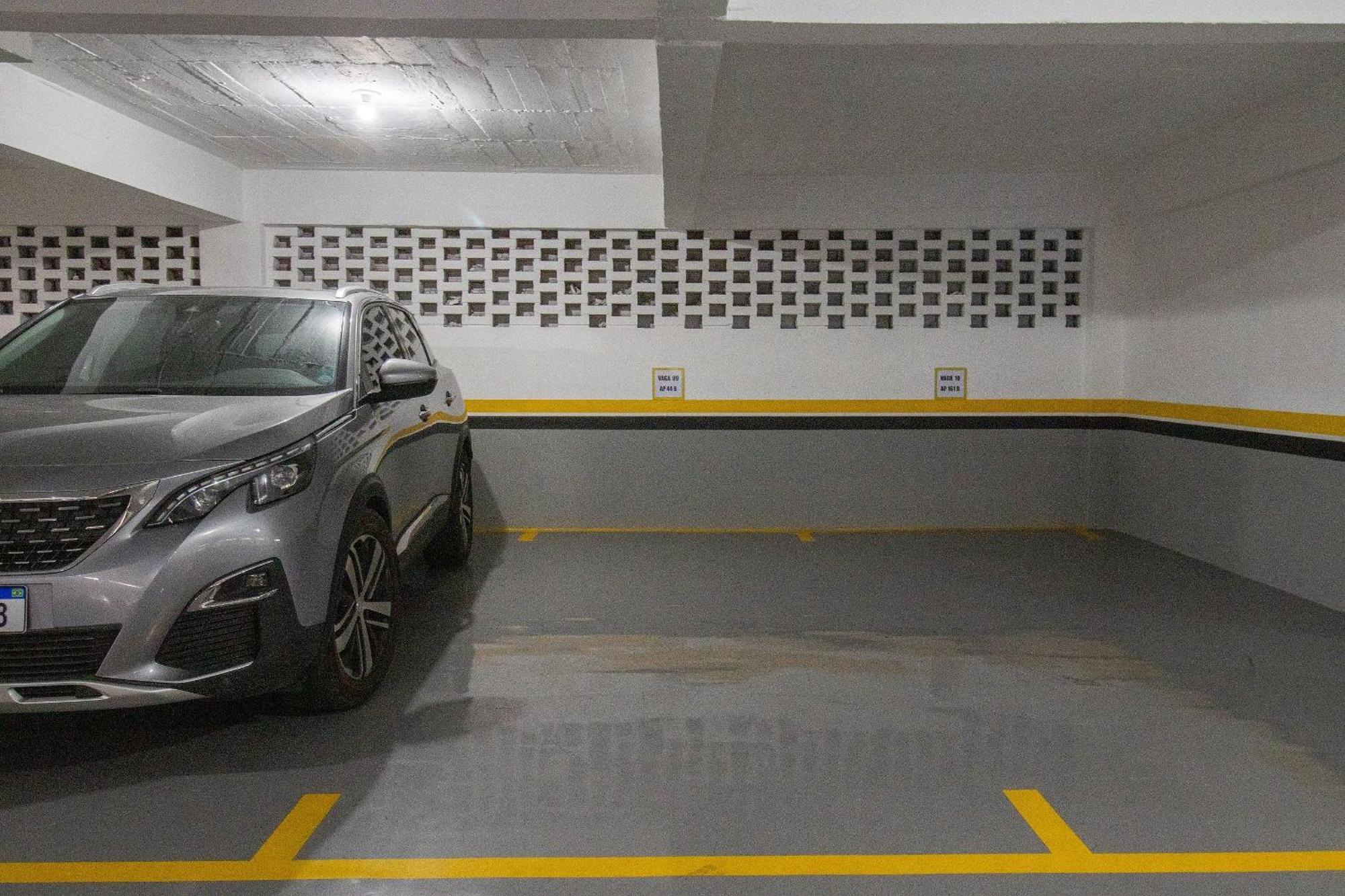 Apartamento Drs44b - Lado Ao Shopping Atlantico, Climatizado *